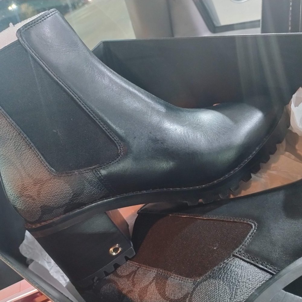 Coach booties - Picture 2 of 7